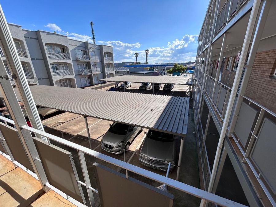 2 Bedroom Property for Sale in Baillie Park North West